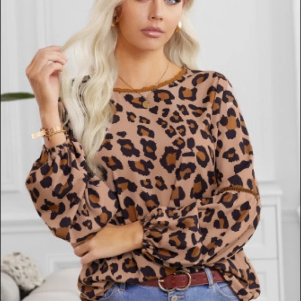 Leopard Blouse - Picture 1 of 10